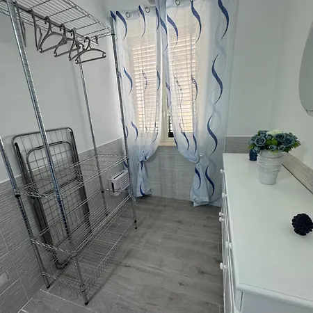 Casetta Blu Mondello Zona Partanna 公寓