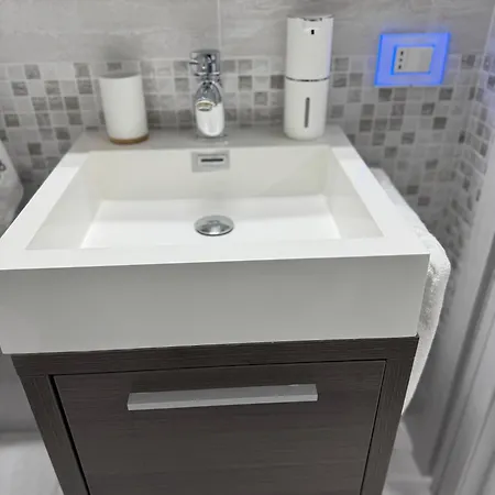 公寓 Casetta Blu Mondello Zona Partanna *