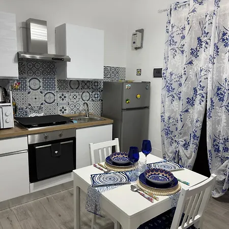 公寓 Casetta Blu Mondello Zona Partanna *